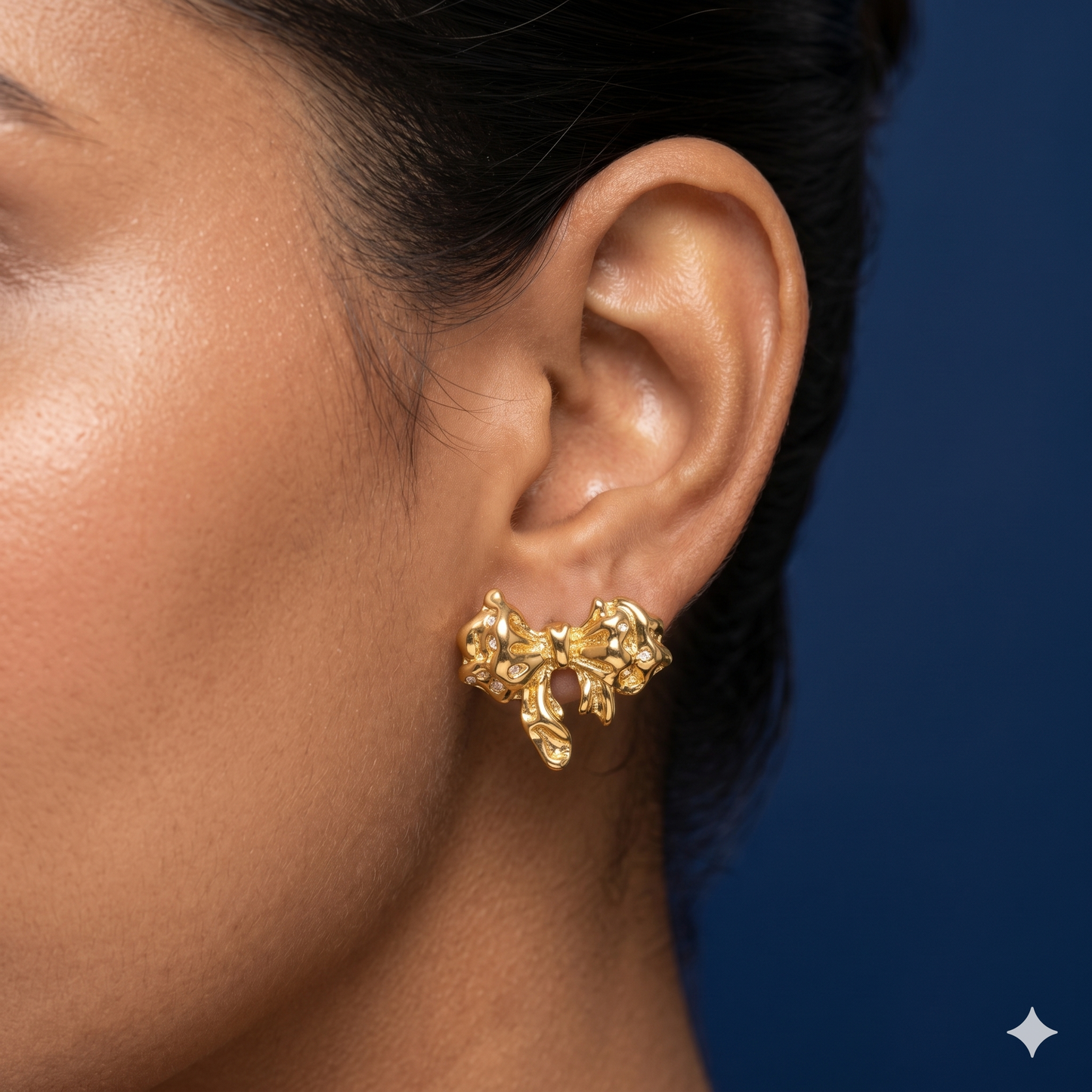 Molten Muse Bow Earrings - MNSS10