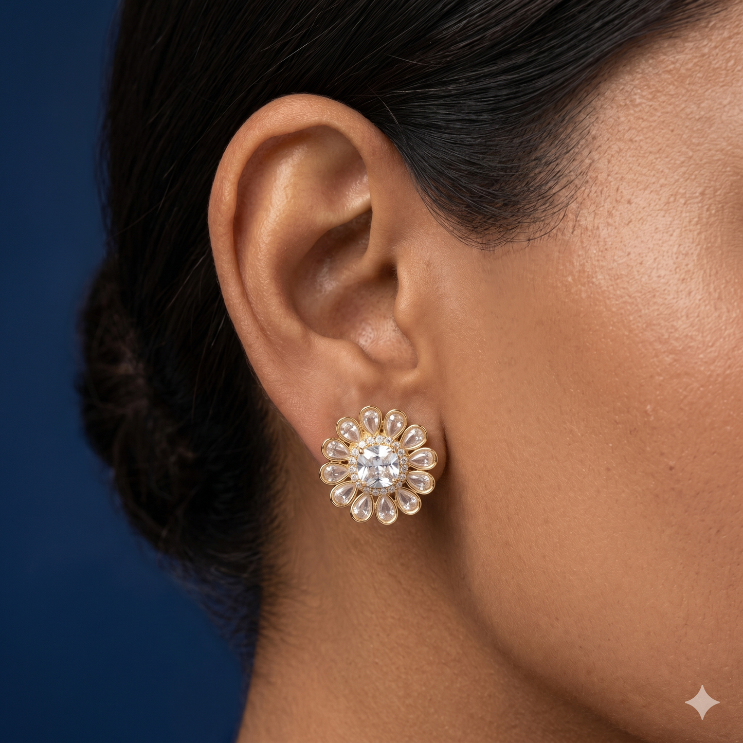 Daisy Spark Studs -