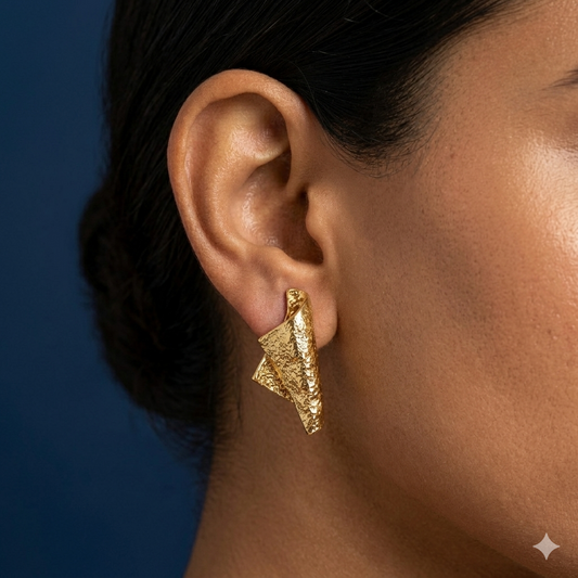 Golden Edge Sculpt Earrings - BWAT20