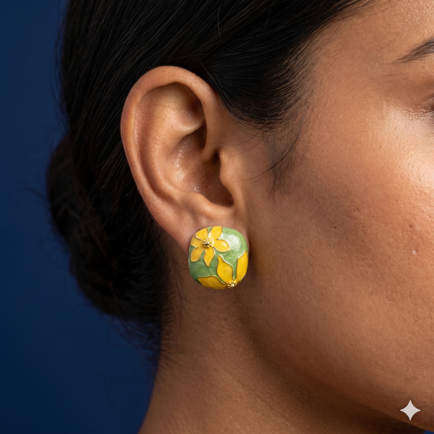 Sunlit Meadow Studs - EN01.1